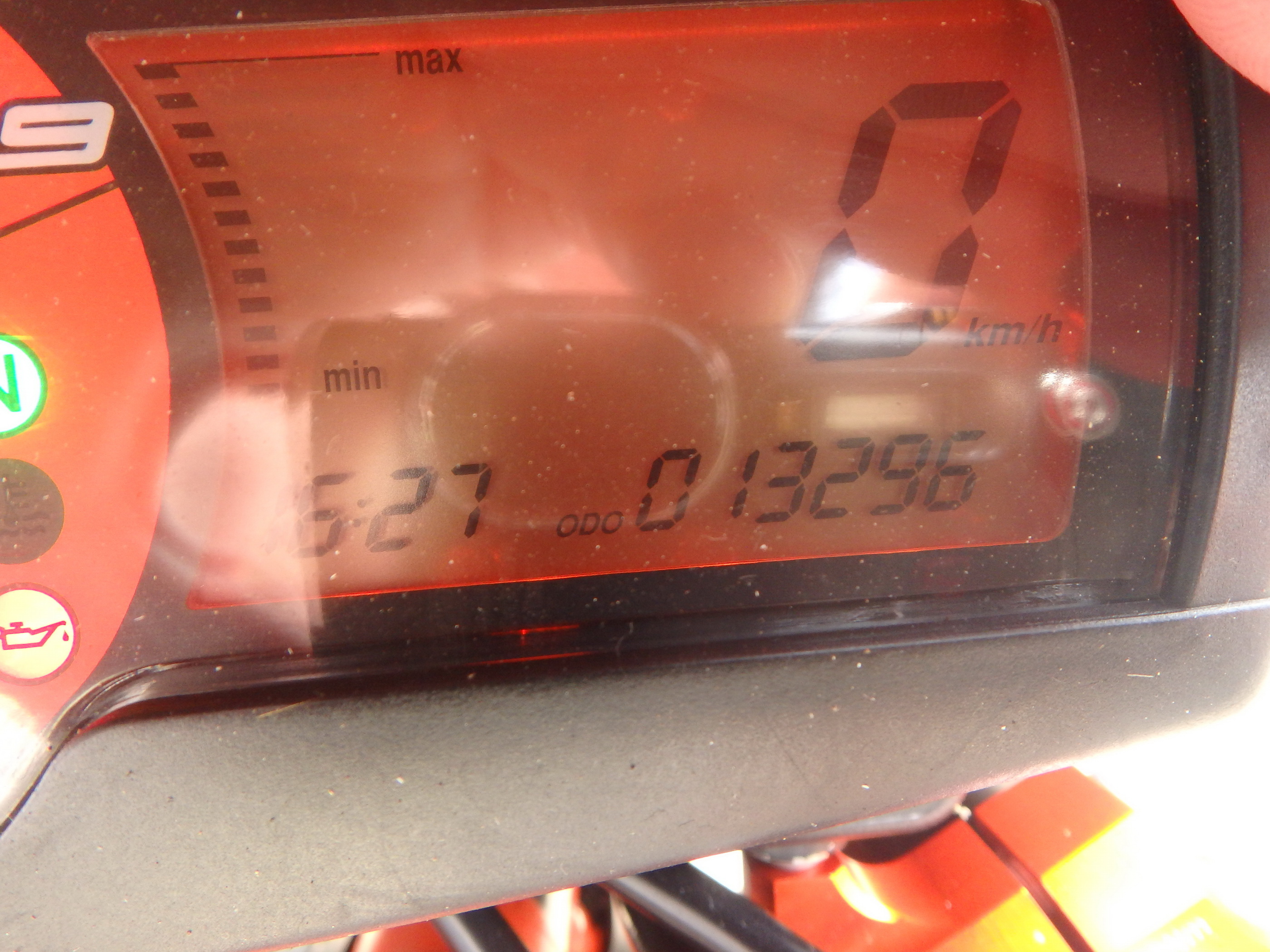 Купить мотоцикл KTM 690 Duke R 2014 фото 20