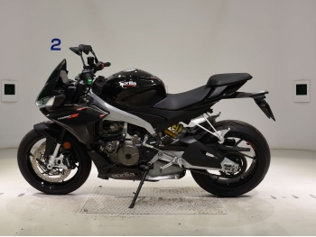     Aprilia Tuono660 Factory 2022  1
