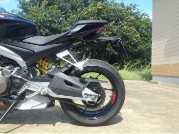     Aprilia Tuono660 Factory 2022  16