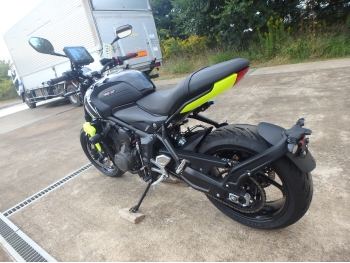     Triumph Trident 660 2024  11
