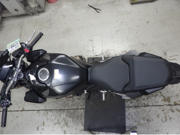     Honda CB650R 2022  3