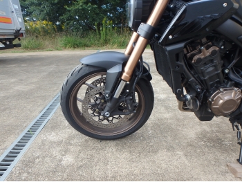     Honda CB650R 2022  14