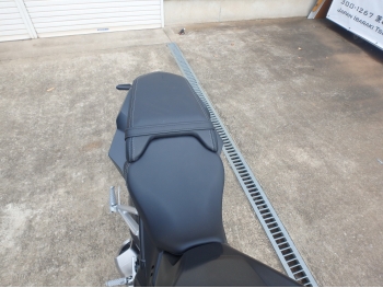     Honda CB650R 2022  23