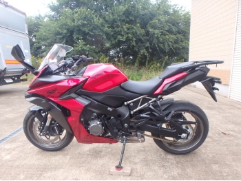 �������� �� ������ �������� Suzuki GSX-S1000GT 2024 ���� 9