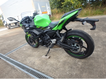     Kawasaki Ninja650A 2019  10