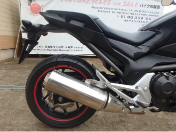     Honda NC700SA 2012  17
