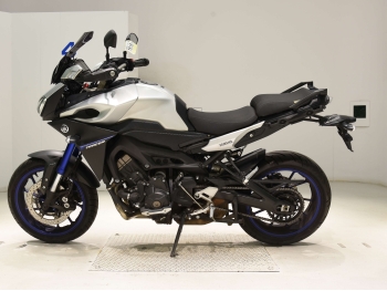�������� �� ������ �������� Yamaha MT-09 Tracer 2015 ���� 1