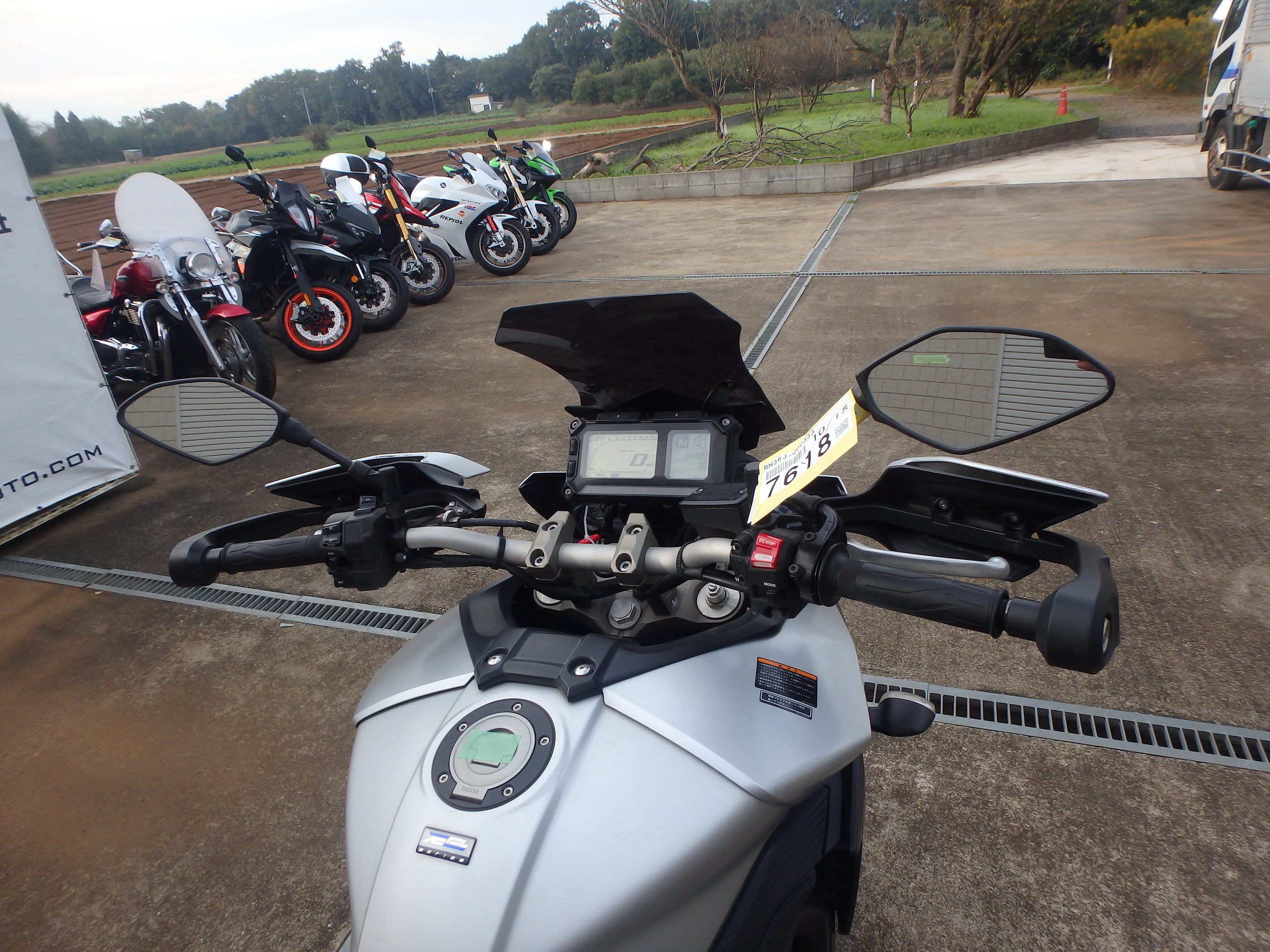 Купить мотоцикл Yamaha MT-09 Tracer 2015 фото 20