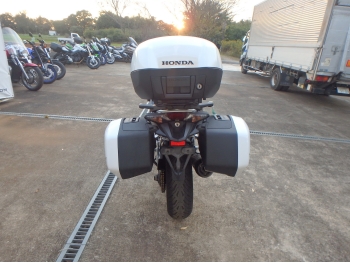 �������� �� ������ �������� Honda VFR800F Interceptor 2015 ���� 9