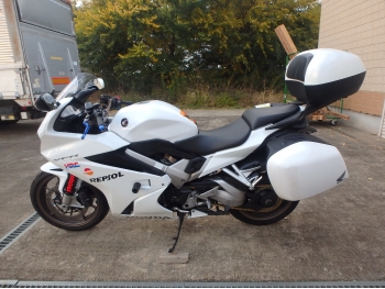 �������� �� ������ �������� Honda VFR800F Interceptor 2015 ���� 11