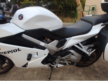 �������� �� ������ �������� Honda VFR800F Interceptor 2015 ���� 14