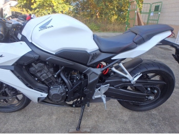 �������� �� ������ �������� Honda CBR650R 2023 ���� 14
