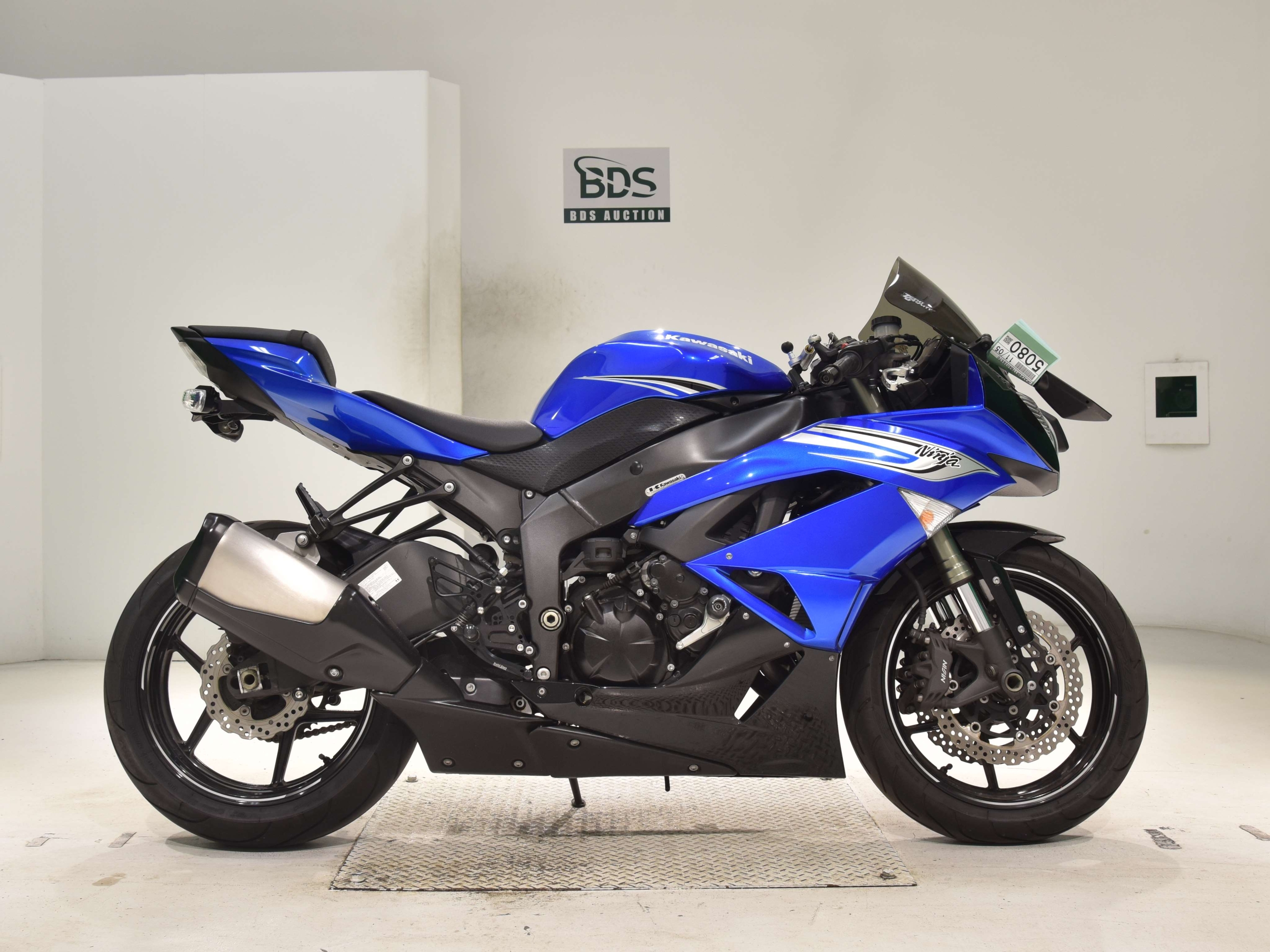 Купить мотоцикл Kawasaki ZX-6R 2011 фото 2