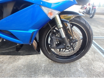 �������� �� ������ �������� Kawasaki ZX-6R 2011 ���� 18