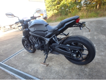 �������� �� ������ �������� Honda CB650R 2023 ���� 9