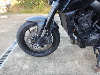 �������� �� ������ �������� Honda CB650R 2023 ���� 12