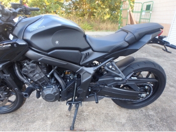 �������� �� ������ �������� Honda CB650R 2023 ���� 13