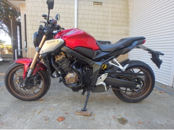 �������� �� ������ �������� Honda CB650R 2022 ���� 7
