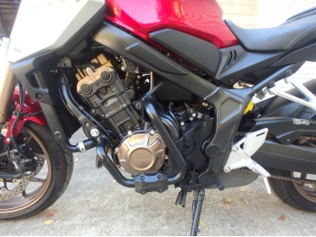 �������� �� ������ �������� Honda CB650R 2022 ���� 10