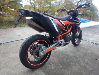 �������� �� ������ �������� KTM 690 SMC R 2022 ���� 4
