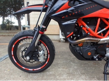 �������� �� ������ �������� KTM 690 SMC R 2022 ���� 9