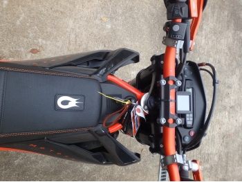 �������� �� ������ �������� KTM 690 SMC R 2022 ���� 17