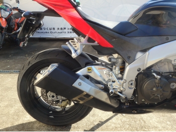 �������� �� ������ �������� Aprilia RSV-4 Factory 2009 ���� 17
