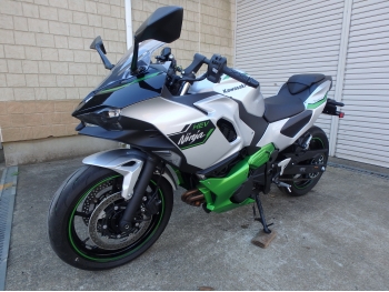�������� �� ������ �������� Kawasaki Ninja7 Hybrid 2024 ���� 12