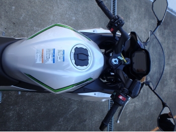 �������� �� ������ �������� Kawasaki Ninja7 Hybrid 2024 ���� 21