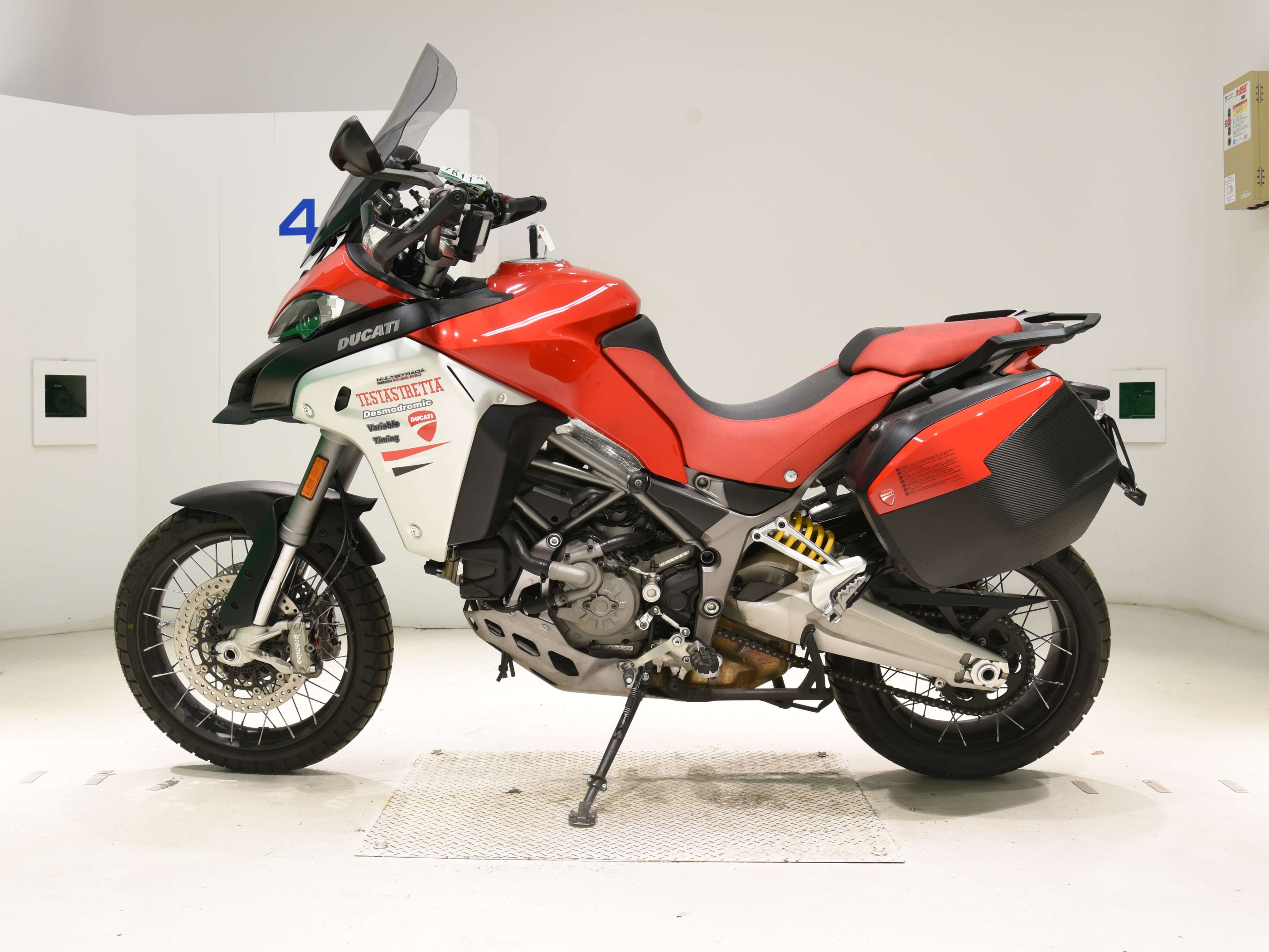 Купить мотоцикл Ducati Multistrada1200 Enduro 2016 фото 1