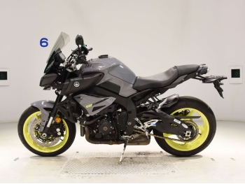 �������� �� ������ �������� Yamaha MT-10 / FZ-10 2017 ���� 1