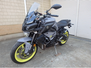 �������� �� ������ �������� Yamaha MT-10 / FZ-10 2017 ���� 11