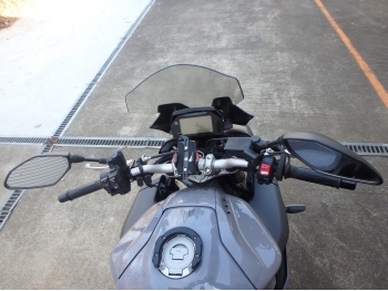 �������� �� ������ �������� Yamaha MT-10 / FZ-10 2017 ���� 19