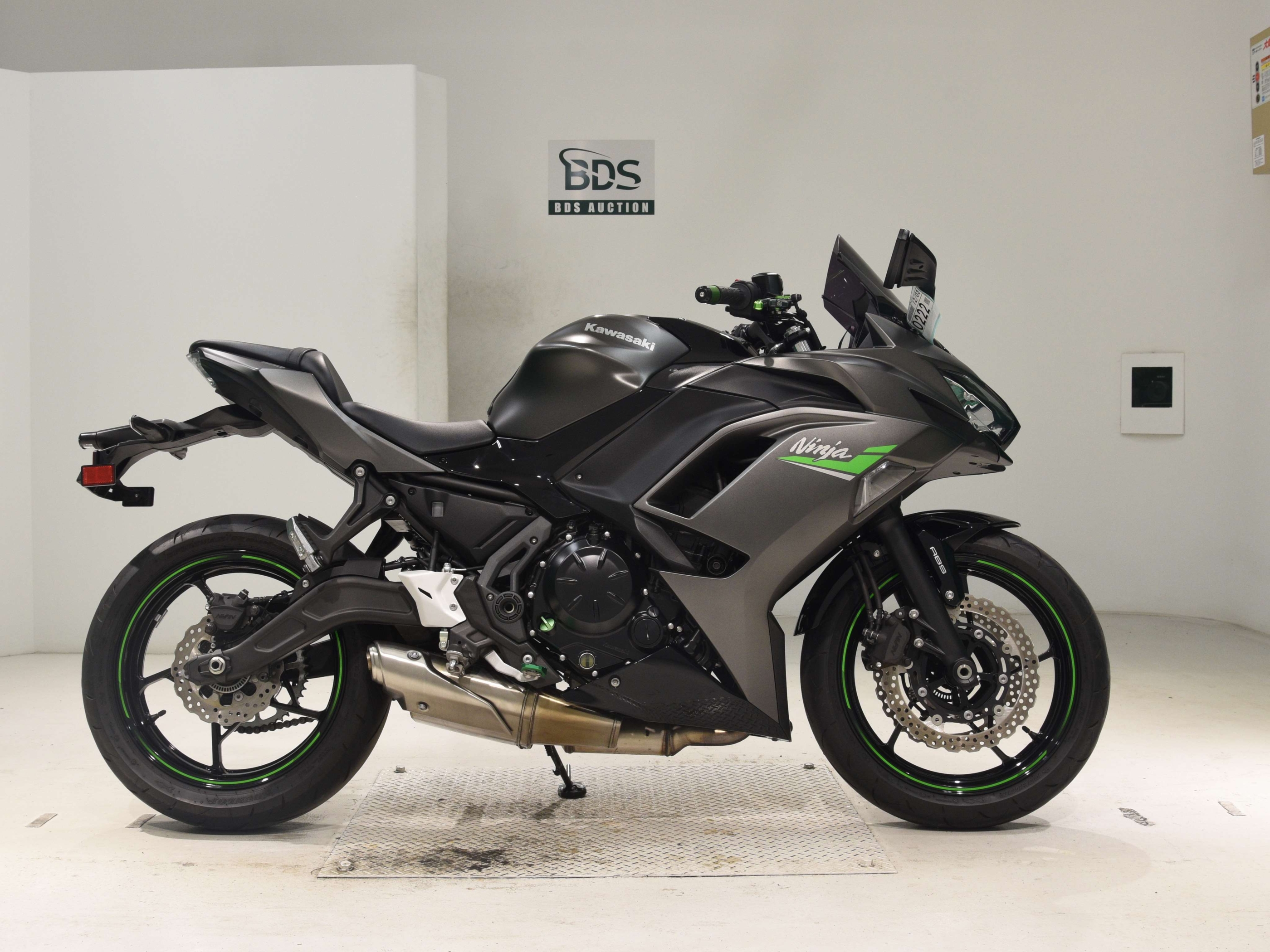 Купить мотоцикл Kawasaki Ninja650A 2024 фото 2