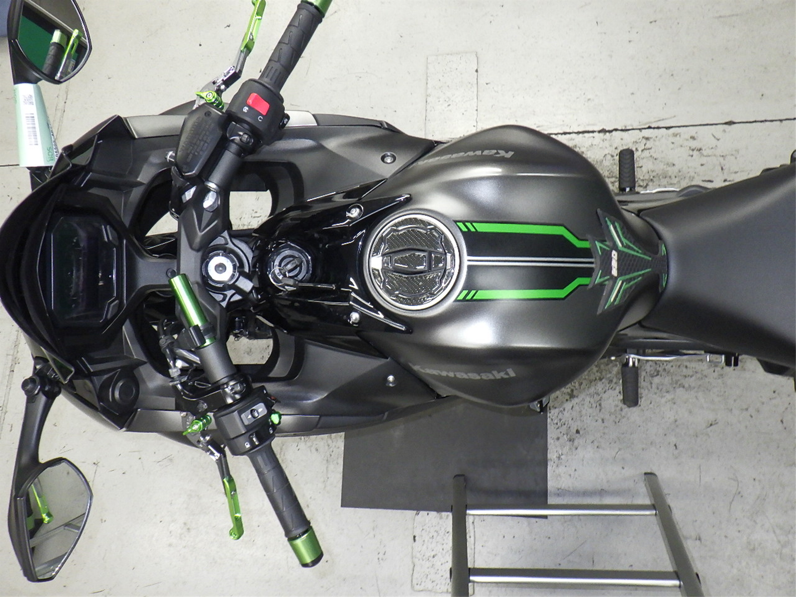 Купить мотоцикл Kawasaki Ninja650A 2024 фото 3