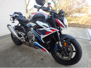 ������  #2541  �������� BMW M1000R