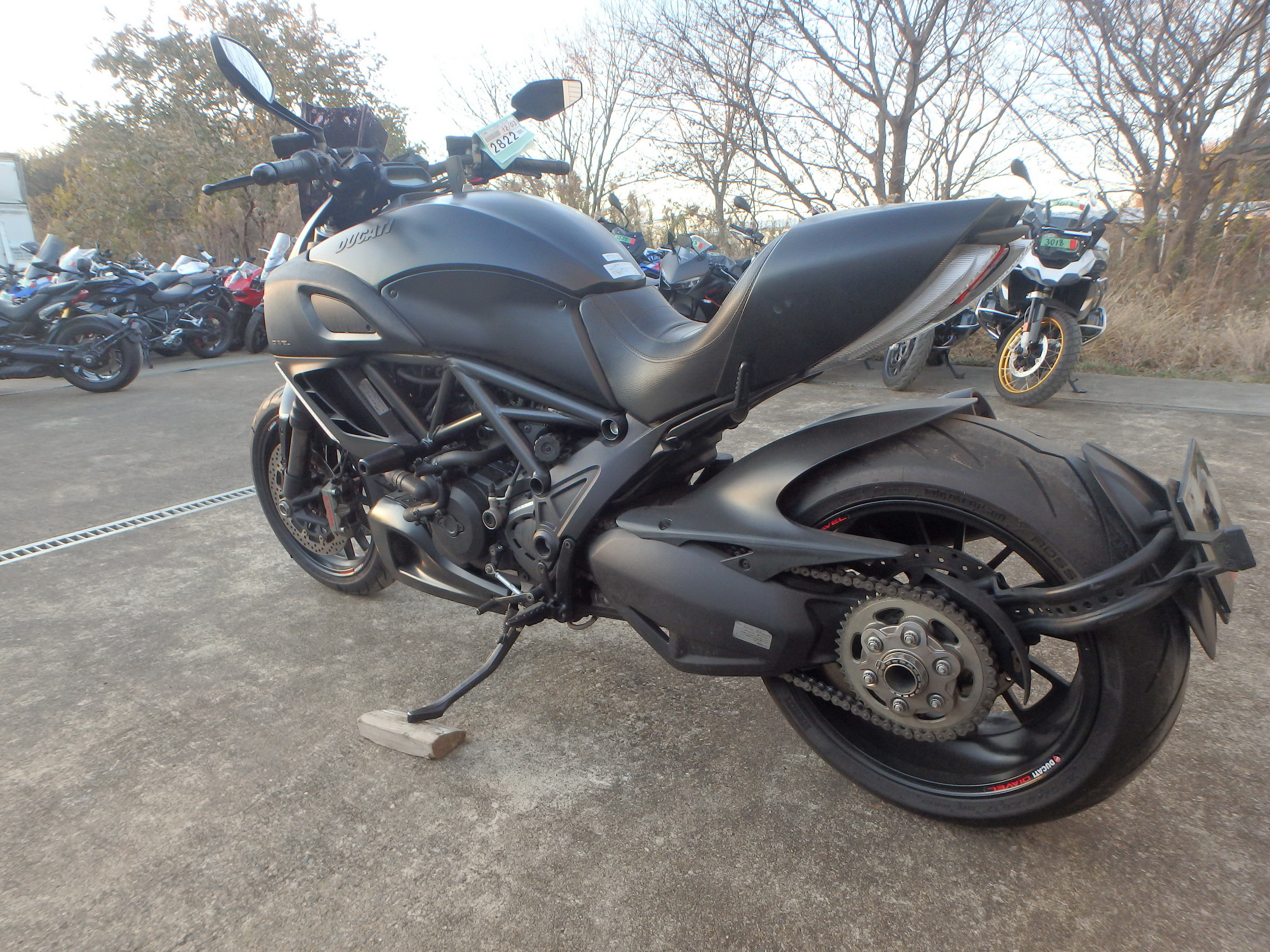 Купить мотоцикл Ducati Diavel Dark 2013 фото 11