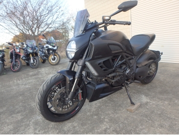 �������� �� ������ �������� Ducati Diavel Dark 2013 ���� 13