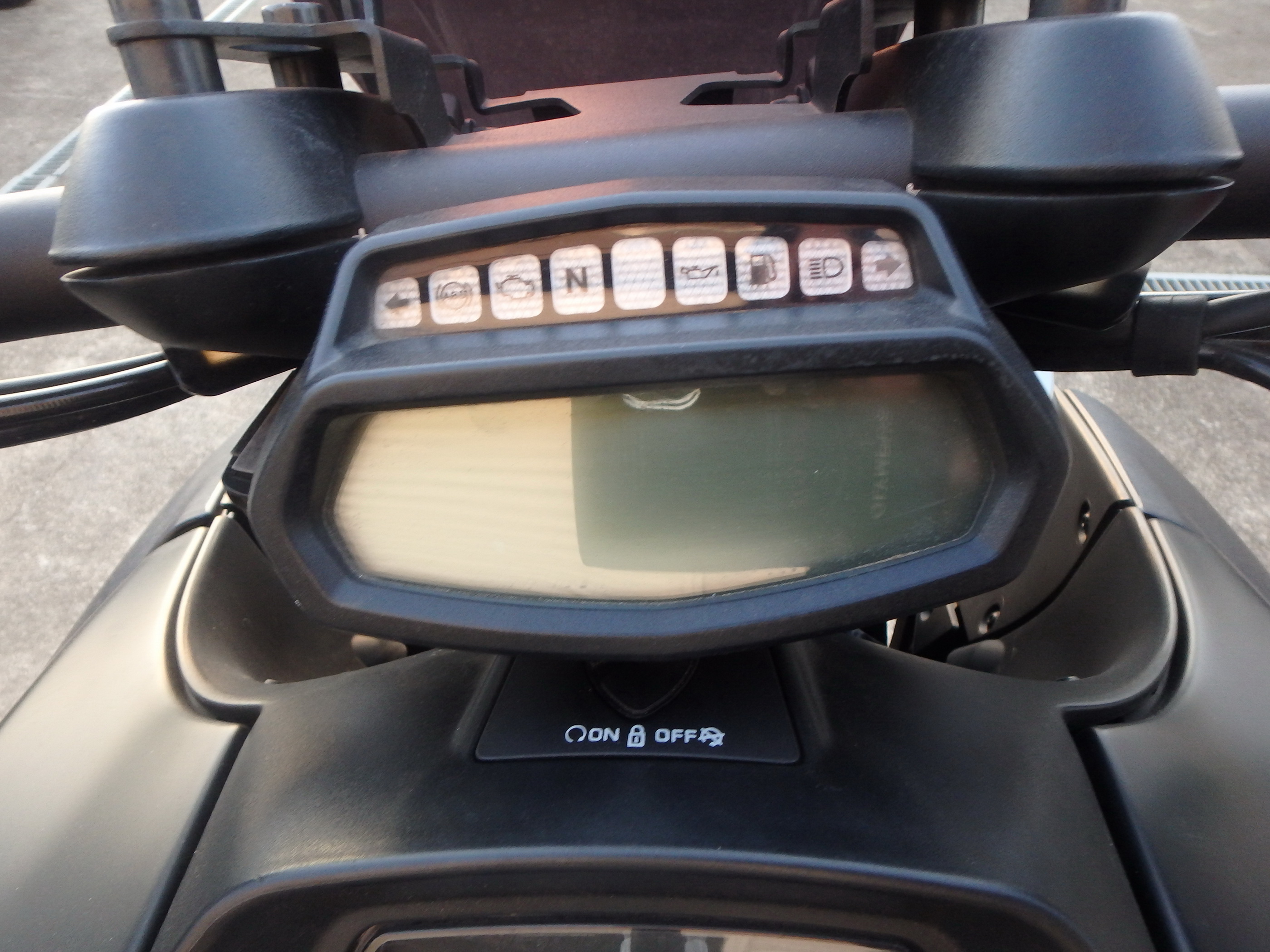 Купить мотоцикл Ducati Diavel Dark 2013 фото 20