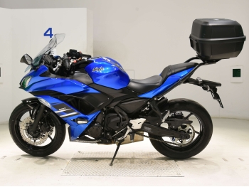     Kawasaki Ninja650A 2018  1
