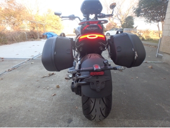 �������� �� ������ �������� Triumph Rocket III GT Storm 2024 ���� 8