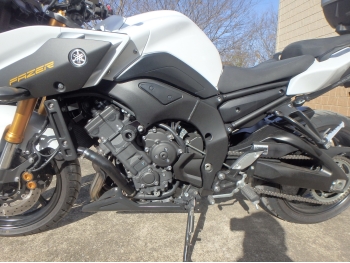 �������� �� ������ �������� Yamaha FZ8-SA Fazer ABS 2016 ���� 15
