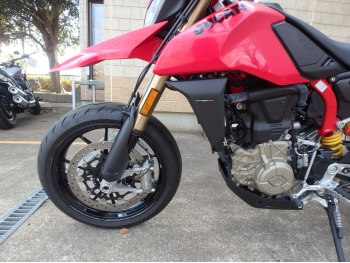 �������� �� ������ �������� Ducati Hypermotard 698 Mono 2024 ���� 12