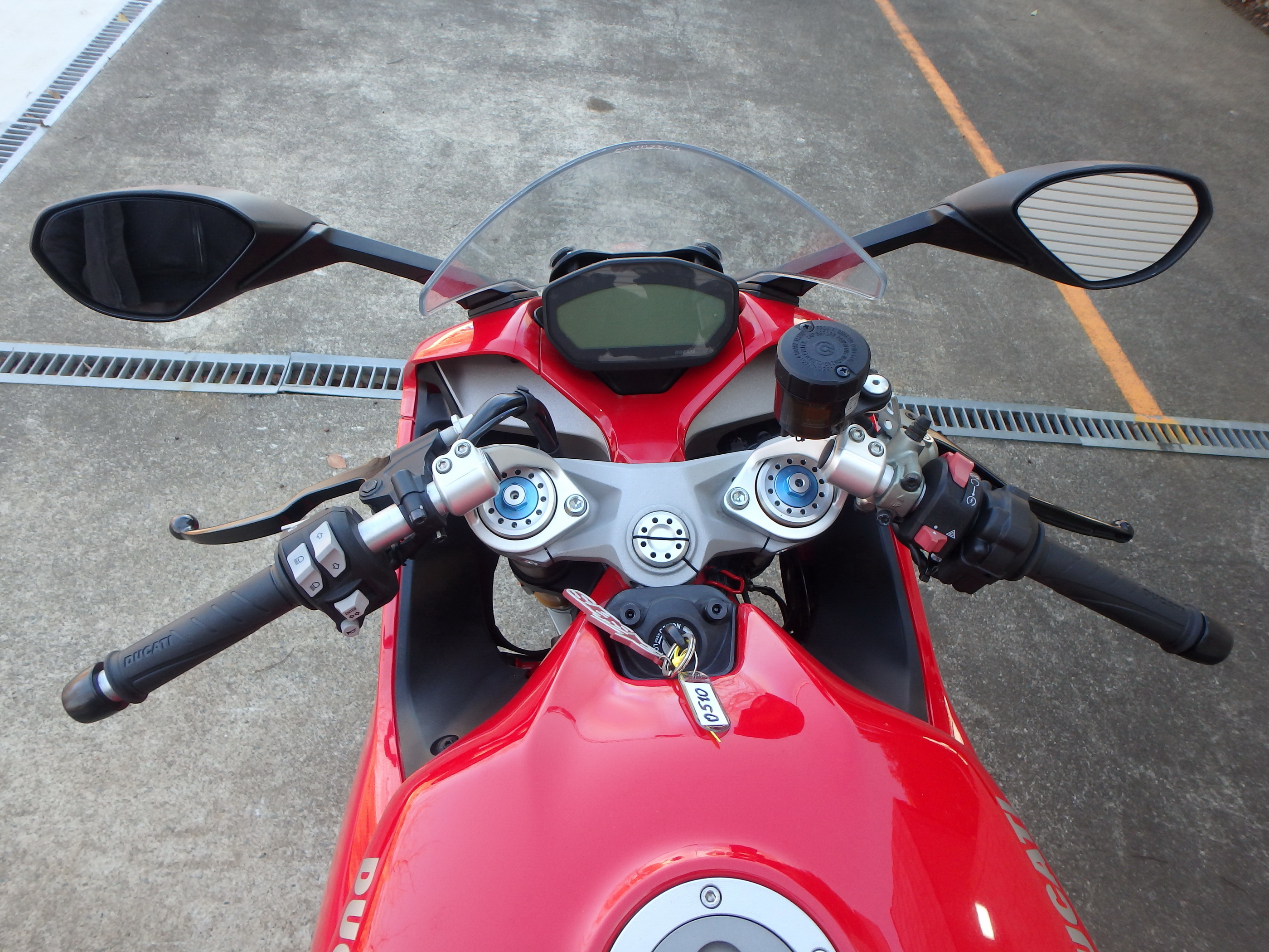 Купить мотоцикл Ducati SuperSport 937 SS937 2018 фото 21