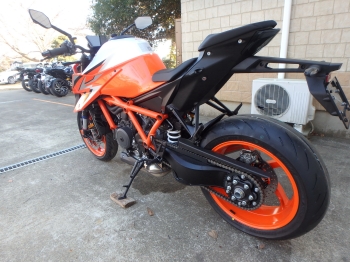 �������� �� ������ �������� KTM 1290 Super Duke R Evo 2023 ���� 10