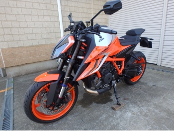 �������� �� ������ �������� KTM 1290 Super Duke R Evo 2023 ���� 12