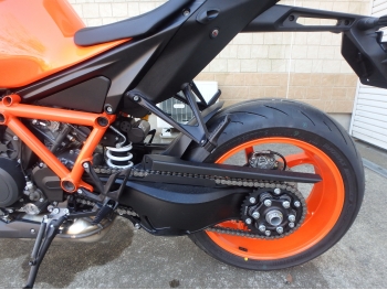 �������� �� ������ �������� KTM 1290 Super Duke R Evo 2023 ���� 15