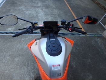 �������� �� ������ �������� KTM 1290 Super Duke R Evo 2023 ���� 20