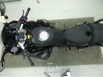 �������� �� ������ �������� BMW R1300RS ASA Triple Black 2025 ���� 3