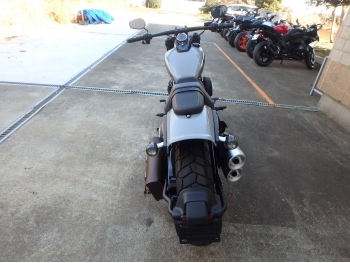 �������� �� ������ �������� Harley Davidson FXFBS1870 Fat Bob 114 2024 ���� 8